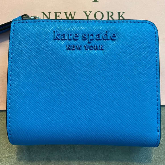 kate spade Handbags - Kate Spade NWT L-Zip Billfold Wallet